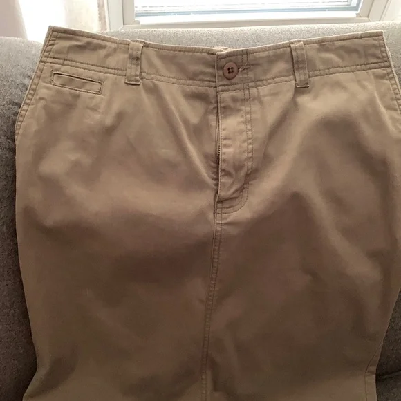 Eddie Bauer light olive brushed cotton stretch midi skirt sz8 w back vent - Picture 2 of 9